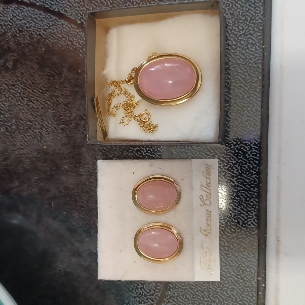 Vintage Gold Plated Rose Quartz Necklace and Earrings set